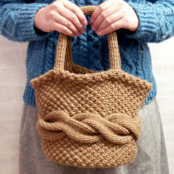 縄編みとかのこ編みのバッグ 作品レシピ 手編みと手芸の情報サイト あむゆーず