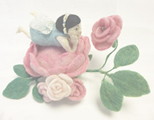 薔薇の色香につつまれて